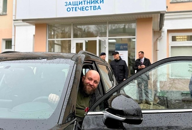  Большое дело: ветеранам СВО вручили технические средства реабилитации и спортивную экипировку